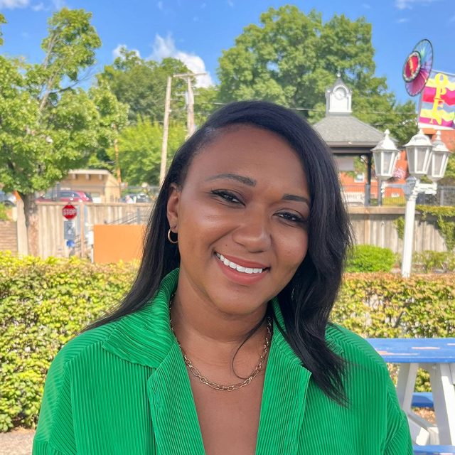 Deondra Lovett